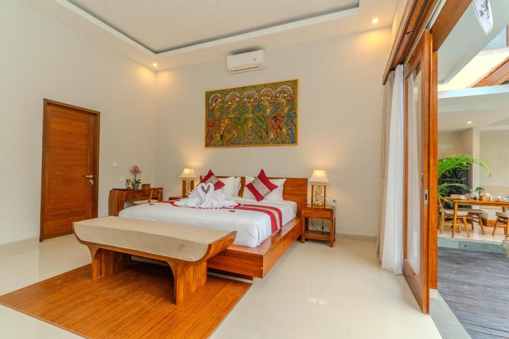villa-acarya-ubud4.jpg