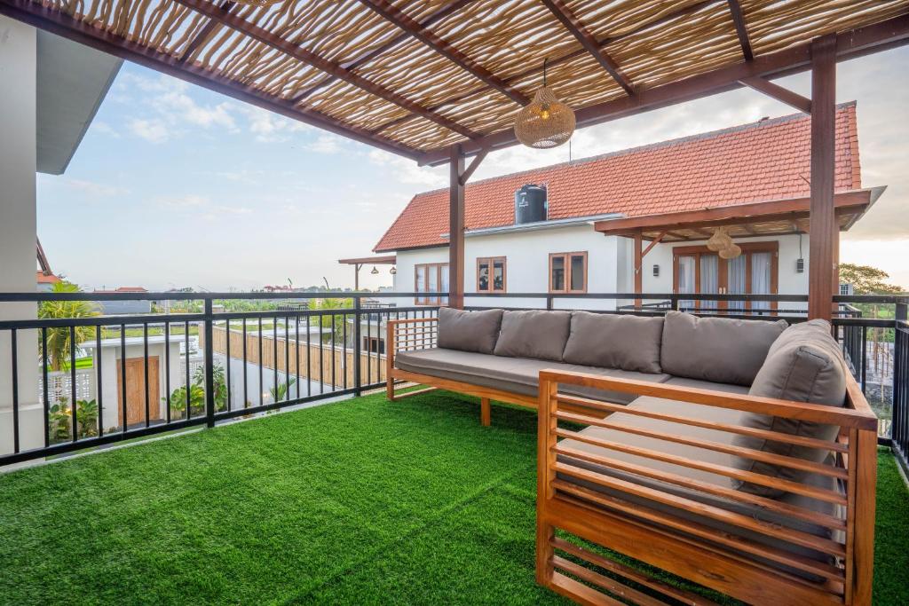 villa-anggrek-seseh1.jpg